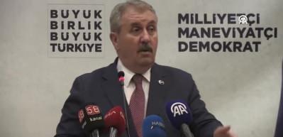 Mustafa Destici Sivas Kongresi'nin 105'inci yıl d&ouml;n&uuml;m&uuml;n&uuml; kutladı