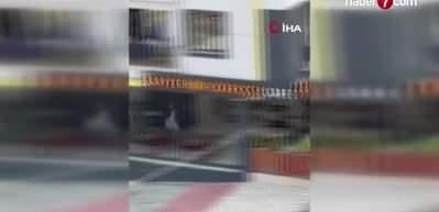 Pendik'te eşine mesaj atan ahlaksızların dükkanını basıp dayak yemişti! Olaya dair görüntüler ortaya çıktı
