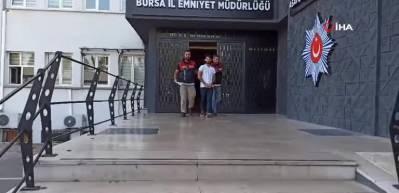 24 yıl hapisle aranıyordu...Yakalanmamak i&ccedil;in bulduğu taktik polisi bile şaşırttı