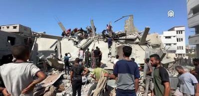 Eski Fransa Başbakanı İsrail'in Gazze'yi tekrar işgal etmenin planlarını yaptığını s&ouml;yledi
