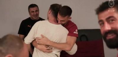 Kerem Akt&uuml;rkoğlu, G.Saray'a veda etti! 