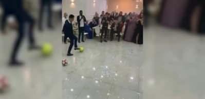 Damatın futbol toopu ile hareketleri şaşırttı