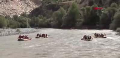 Gazilerin rafting heyecanı