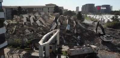 16 katlı bina tek hamleyle tuzla buz oldu