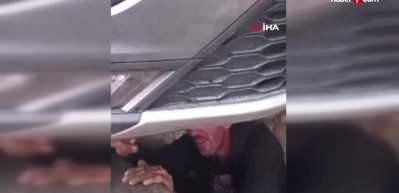 Şapkadan değil, motordan tavşan çıkarttı