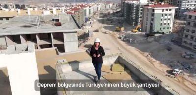 Y&uuml;zyılın depreminin ardından Bakan Murat Kurum deprem b&ouml;lgesindeki &ccedil;alışmaları yerinde inceledi! 