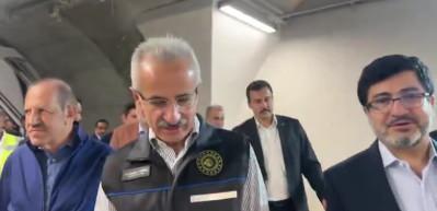 Bakan Uraloğlu: Gayrettepe-Halkalı arasında seyahat s&uuml;resi 57 dakika olacak