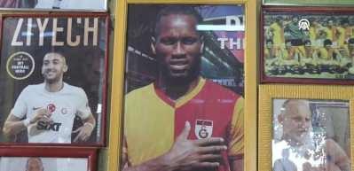 Bu kahvehanede Galatasaray'ı eleştirmek ve Fenerbah&ccedil;e forması "yasak"