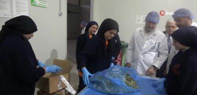 Ellerinde kalan bamyaları kilosu 41 dolardan ABD'ye satıyorlar