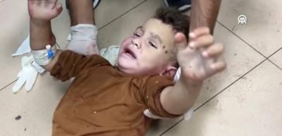 İsrail &ouml;ld&uuml;rmeye devam ediyor! Gazze'de ambulansları da kullanılamaz hale getirdiler