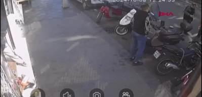 Kucağında bebekle hırsızlık yaptı