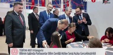 Isparta'da minik &ouml;ğrenciler bilimle tanışıyor