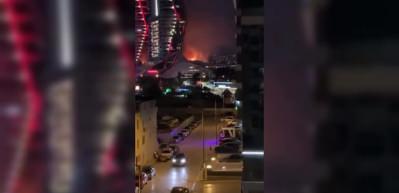 İzmir'de &ccedil;ok katlı binada &ccedil;ıkan yangın s&ouml;nd&uuml;r&uuml;ld&uuml;