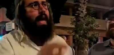 Kud&uuml;s'te bir Siyonistten al&ccedil;ak s&ouml;zler: Araplar uslu olsun, ya bizim i&ccedil;in &ccedil;alışırlar ya da...