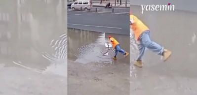 Ulaşamadığı çöpü akrobatik hareketlerle aldı! Görenleri hayrete düşürdü