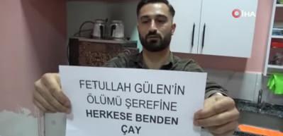 Fetullah G&uuml;len'in &ouml;l&uuml;m&uuml;ne sevinen esnaf: Herkese benden &ccedil;ay