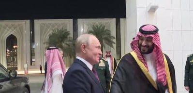 Suudi Arabistan ve Rusya yeni ekonomik yatırımlar konusunda anlaştı! '&Ccedil;in detayı' dikkat &ccedil;ekti