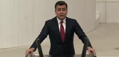 TBMM k&uuml;rs&uuml;s&uuml;nde CHP&rsquo;nin 'Yenidoğan' &ccedil;etesindeki adamlarını tek tek a&ccedil;ıkladı!