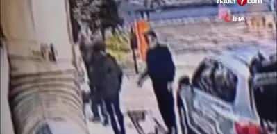Kayseri&rsquo;de tartışma kavgaya d&ouml;n&uuml;şt&uuml;: Kadını tek yumrukla yere serdi!