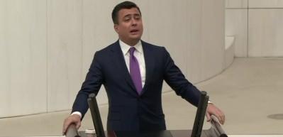 G&ouml;k&ccedil;ek &lsquo;CHP&rsquo;lilerin hakkını arıyorum&rsquo; deyip G&ouml;khan G&uuml;naydın&rsquo;a y&uuml;klendi