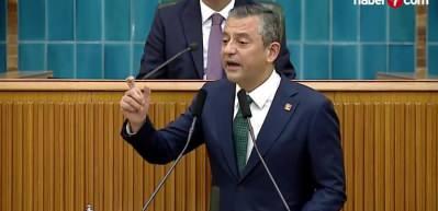 Disiplinsiz teğmenleri savunan &Ouml;zel&rsquo;in o s&ouml;zleri g&uuml;ndemde: Darbeye teslim olurum!