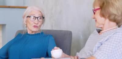 Bilim adamlar iki farklı yaş aralığına dikkat &ccedil;ekti! İşte yaşlanmanın en &ccedil;ok olduğu yaş aralığı