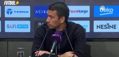 Beşiktaş'ta Van Bronckhorst'un koltuğu sallantıda
