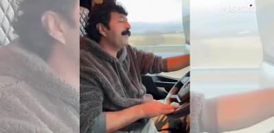 Müslüm Gürses'e benzerliğiyle gündem oldu! Bu kadarı da yok artık dedirtti