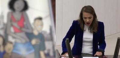 S&ouml;zc&uuml; Gazetesi'nin 'Nazım Hikmet' kılıfı adı altındaki cinsel &ccedil;izimlere onay vermesi tepki &ccedil;ekti
