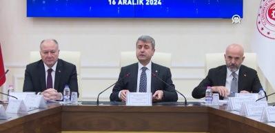 Asgari &Uuml;cret Tespit Komisyonu'nun &Uuml;&ccedil;&uuml;nc&uuml; Toplantısına G&ouml;zler &Ccedil;evrildi