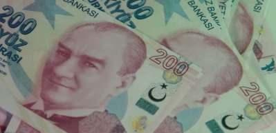 Fed'in Temkinli Gevşeme Beklentisi Doları Destekledi, Dolar/TL Yeni Zirveye Y&uuml;kseldi