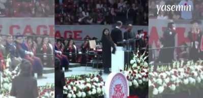 Mezuniyetinde havalı olmak isterken rezil oldu! Ters takla atmak isteyen genç...