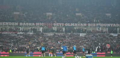 Taraftarıyla rekor kıran Eskişehirspor, liderlik koltuğuna oturdu