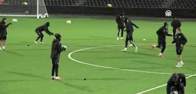 Beşiktaş, S&uuml;per Lig'in ilk yarasında iki farklı y&uuml;z g&ouml;sterdi: 7 galibiyet, 4 mağlubiyet