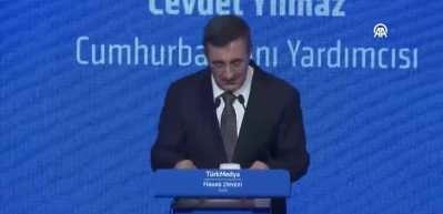 Cumhurbaşkanı Yardımcısı Cevdet Yılmaz, Finansın Geleceği Zirvesi'nde &ouml;nemli a&ccedil;ıklamalarda bulundu