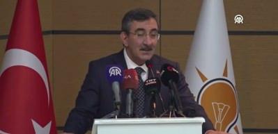 Cevdet Yılmaz'dan &ccedil;eşitli vergi ve har&ccedil;ların yeniden değerleme oranına ilişkin paylaşım