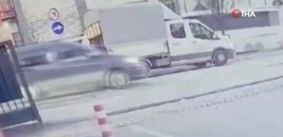 İBB&rsquo;nin &ouml;l&uuml;m&uuml;nde ihmali olduğu iddia edilen İmam Kaba&rsquo;nın &ccedil;ukura d&uuml;şt&uuml;ğ&uuml; anlar kamerada