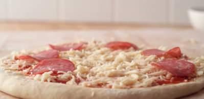 Masum g&ouml;r&uuml;nen gıdalar kanseri tetikliyor! Uzmanından tabağınızdaki sessiz tehlikelere uyarı