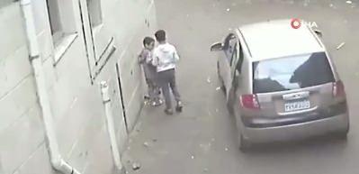 Mısır'da kuzeninin ka&ccedil;ırılmasını engelleyen &ccedil;ocuk &uuml;lkede g&uuml;ndem oldu