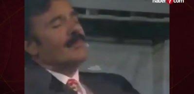 &Uuml;nl&uuml; sanat&ccedil;ı Ferdi Tayfur'dan acı haber!