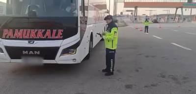 Kurallara uymayanlara rekor ceza! İşte trafikteki rekor denetimin sonu&ccedil;ları
