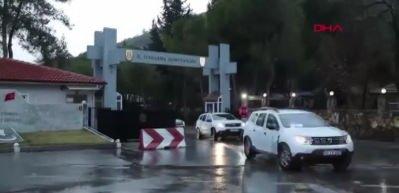'Profes&ouml;r'&uuml;n evine baskın! Kilolarca uyuşturucu ele ge&ccedil;irildi