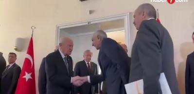 D&uuml;nyadaki ter&ouml;r &ouml;rg&uuml;tleri nasıl bitirildi! İşte ter&ouml;re dair &ccedil;ok &ccedil;arpıcı analiz!