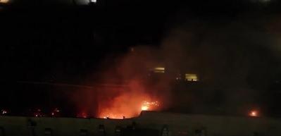 ABD'de d&uuml;nyanın en b&uuml;y&uuml;k batarya enerji santrallerinden biri alevlere teslim! 