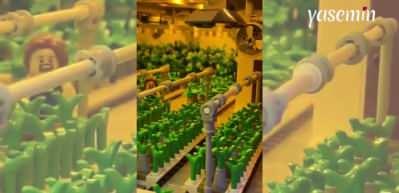 Duvarını Lego ile tamamladı! Görenleri hayrete düşürdü