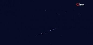 Elon Musk'ın Starlink uyduları Van G&ouml;l&uuml; semalarında