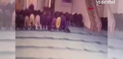Secdeden kalkamadı! Namaz kılarken kalp krizi geçiren adam hayatını kaybetti