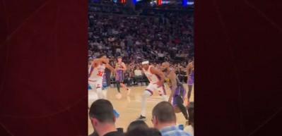 LeBron James bir ilke daha imza attı!