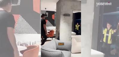 Acun Ilıcalı'nın minik taraftarına sürprizi büyük şaşkınlığa neden oldu