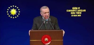 Erdoğan: Kimse yargıya ayar veremez